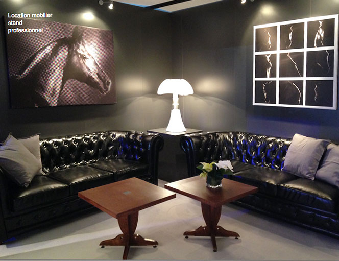 126 events - Location fauteuil chesterfield noir pour un stand