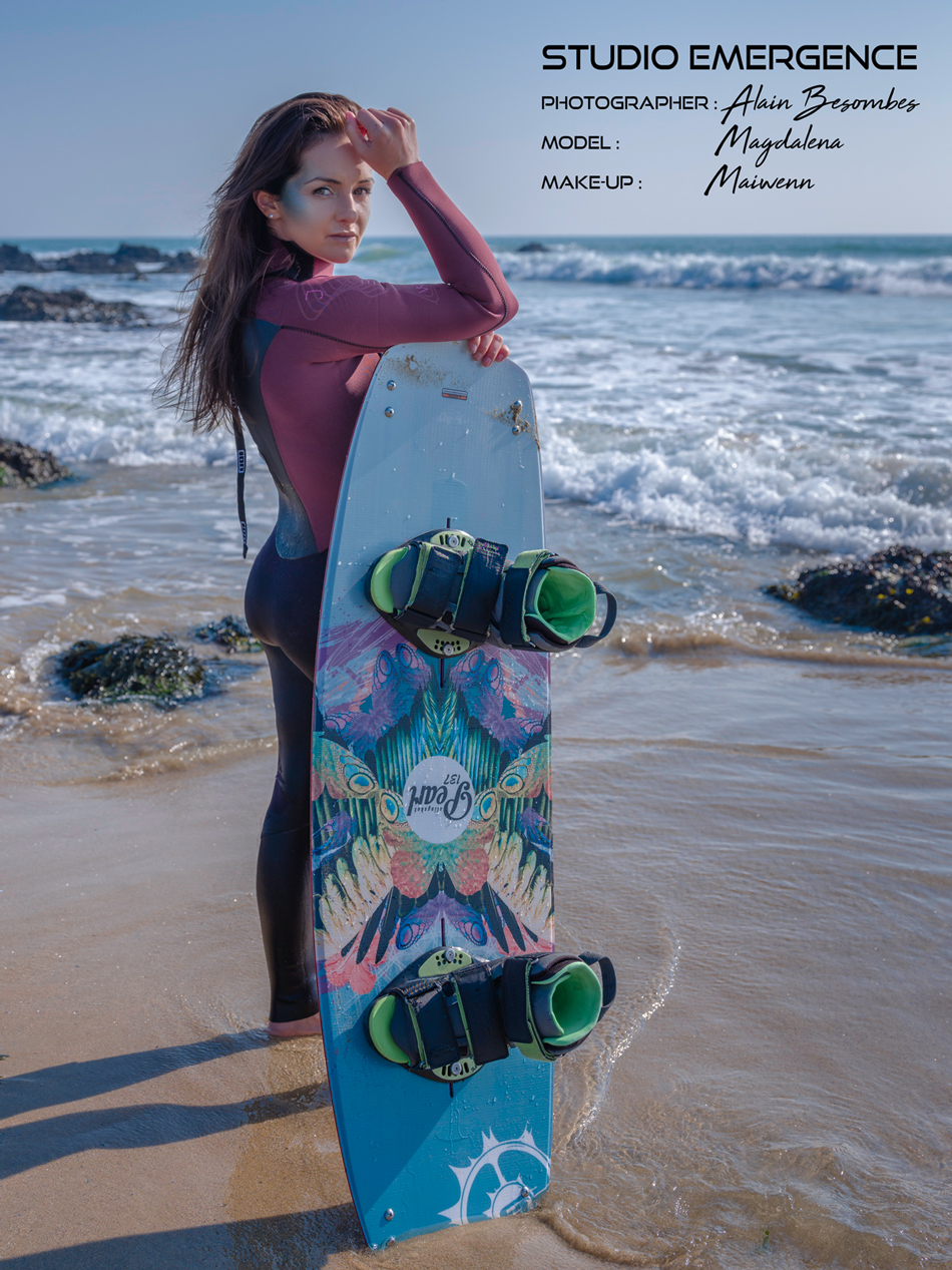 Studio Emergence - Wake board