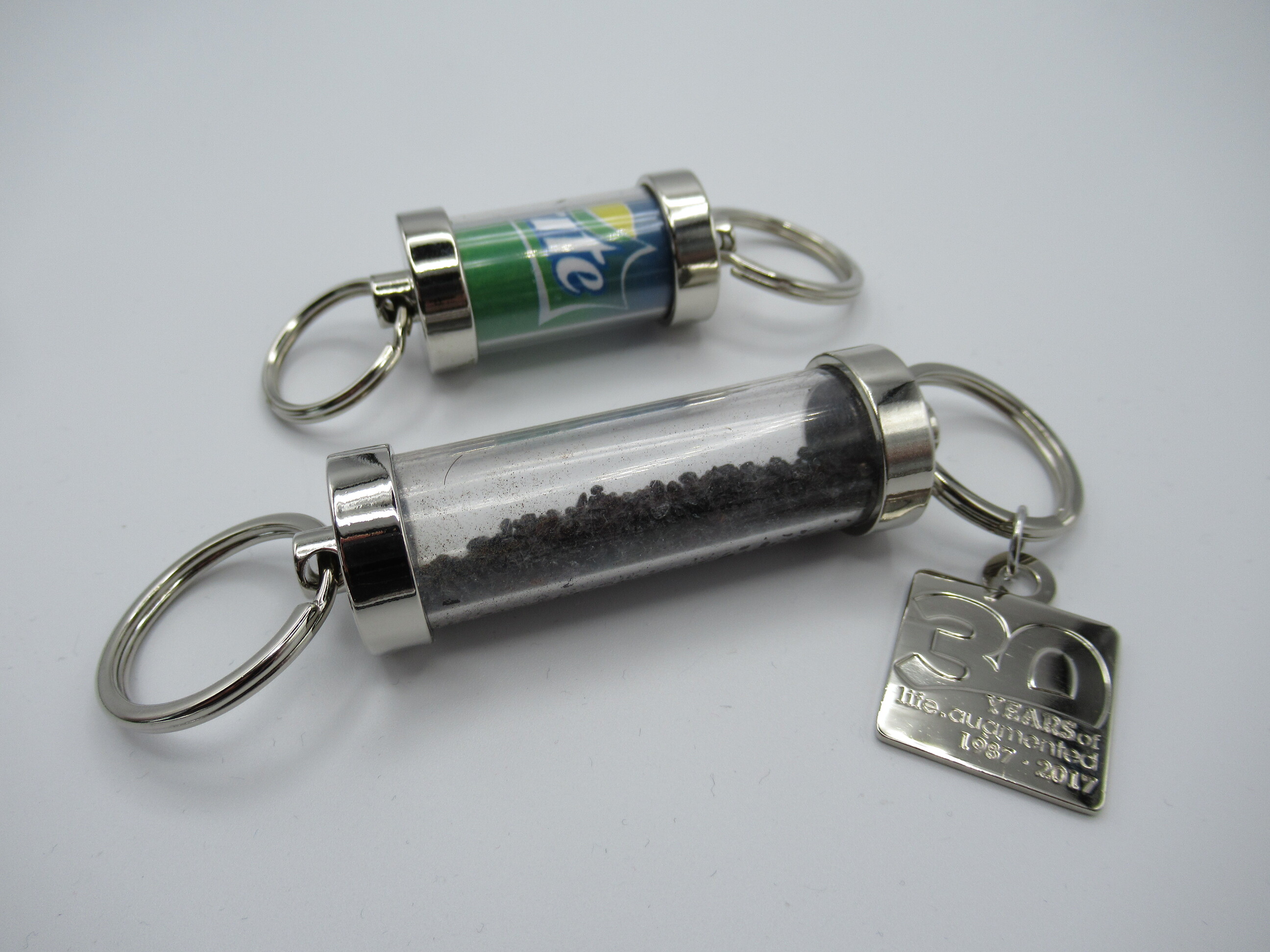 LEVET COMMUNICATION - Porte-clefs métal et verre avec insert