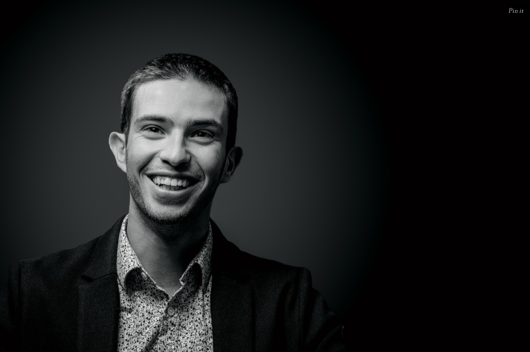 Mon photographe corporate - Portrait artistique en entreprise