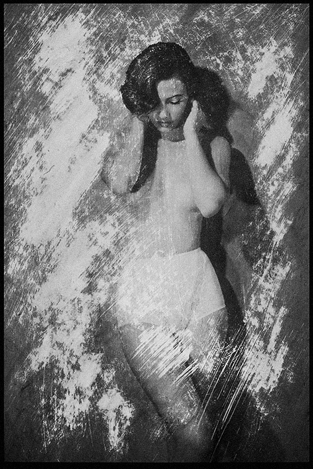 Nicolas Huynh-Van - Exposition Photo lingerie en noir et blanc