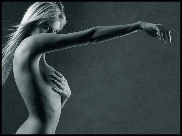 Nicolas Huynh-Van - Photo publicitaire dune femme nue
