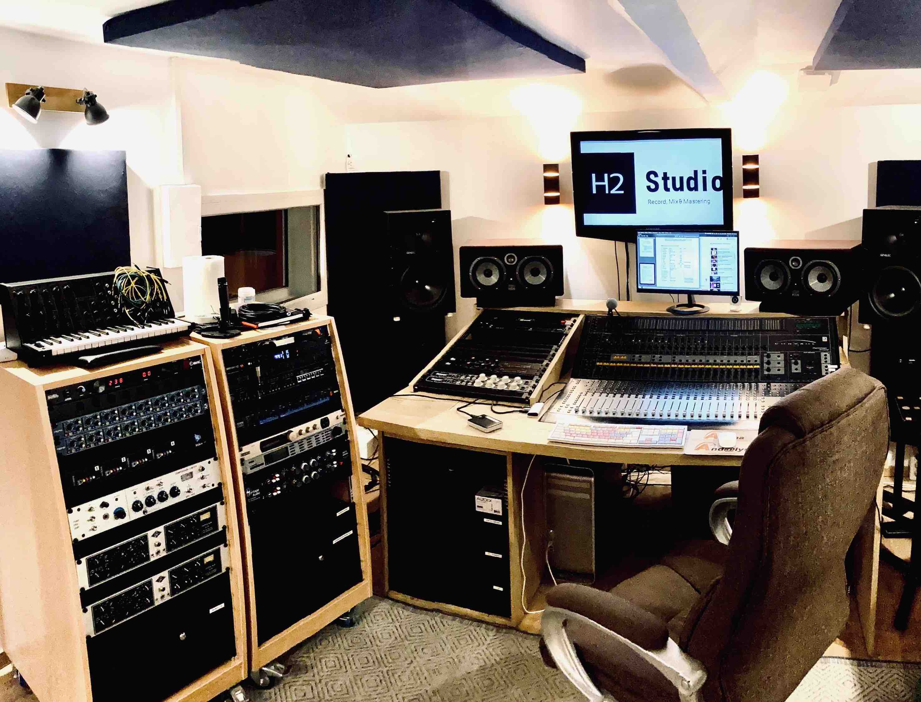 Studio H2 - Régie